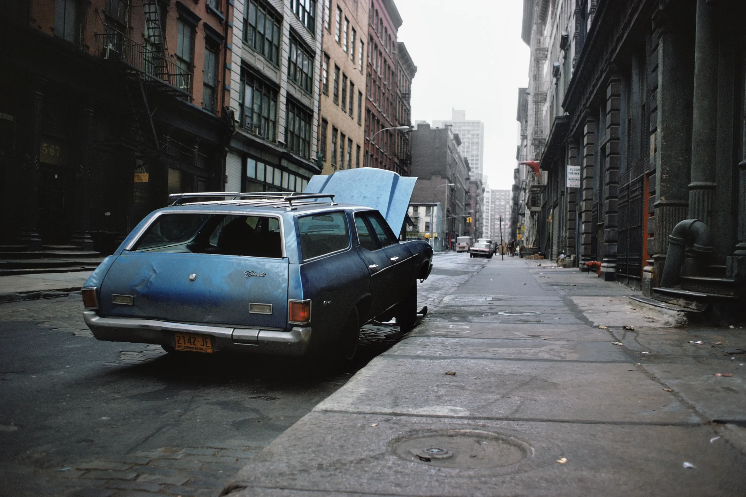 Joel Sternfeld, Soho, New York City, 1973